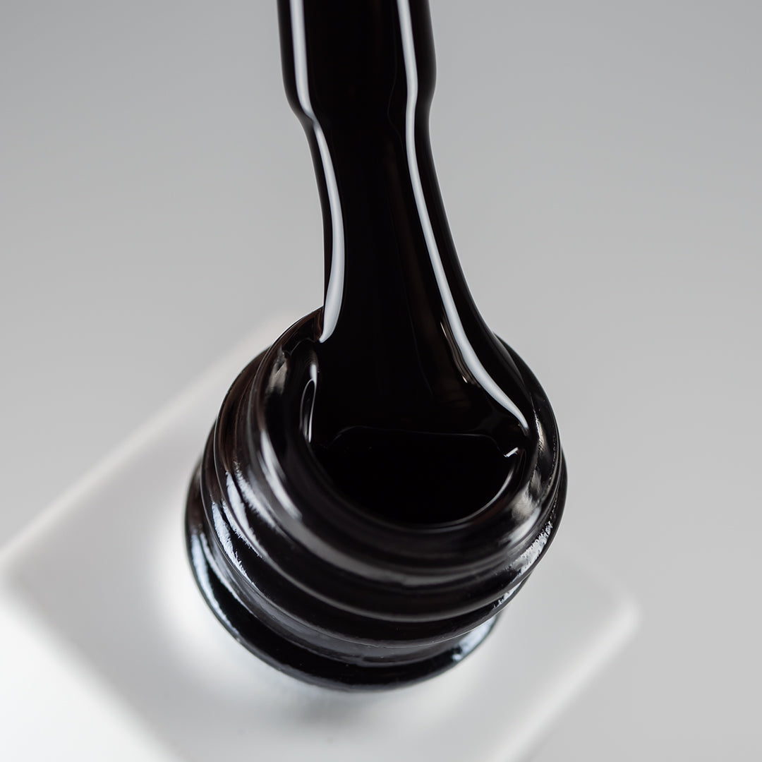 Oja Semipermanenta Urban Lady Total Black 310 - 8ml Annette Nails